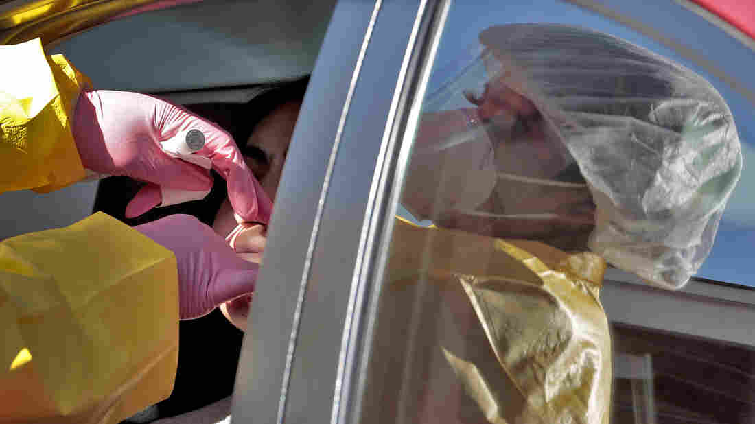 In Arizona, Nearly 1 In 4 Coronavirus Tests Now Comes Back
Positive 1