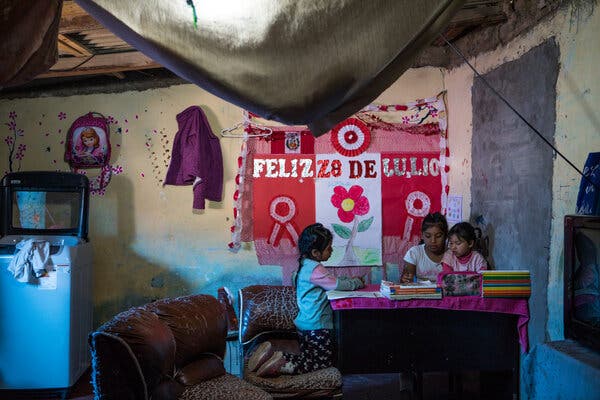 Struggling Under Lockdown, Schools Worldwide Relearn the
Value of TV 1