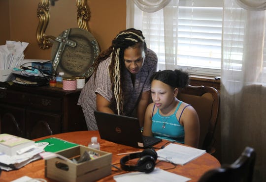 'Hoping it goes well': Students among first to return offer
lessons for reopening schools 1