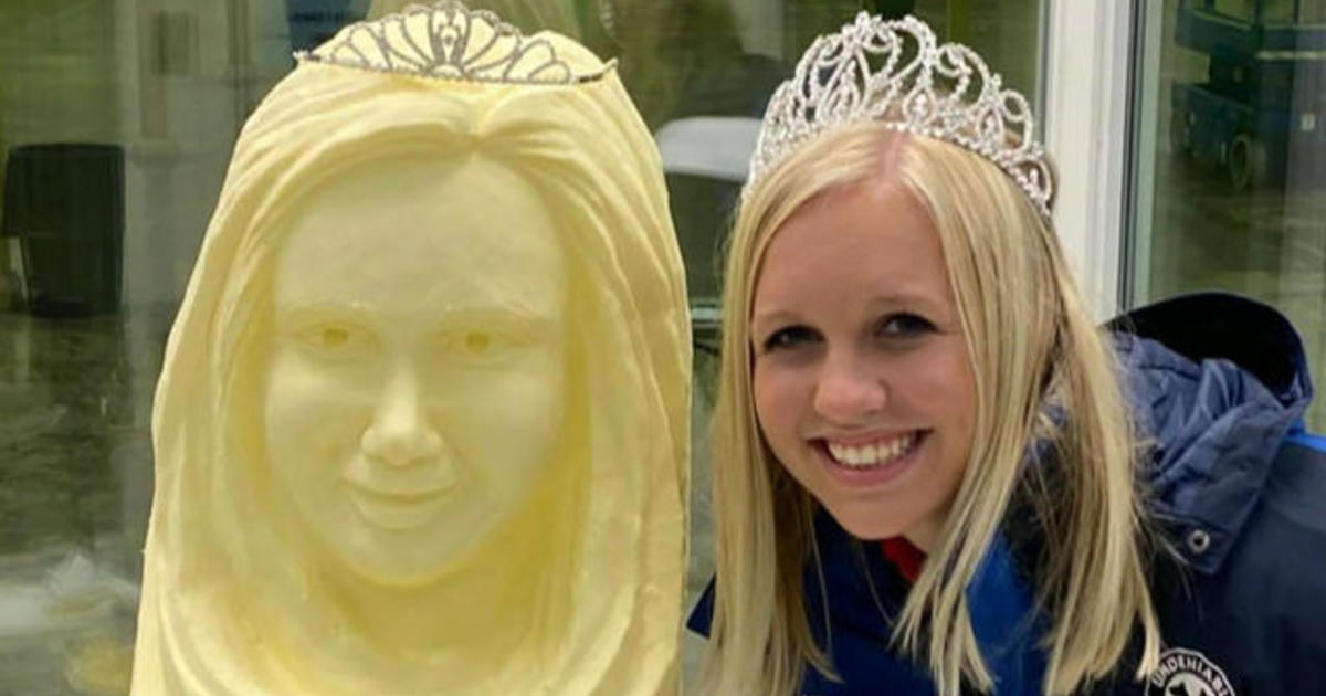 Minnesota State Fair’s butter sculpting tradition lives on
despite coronavirus cancellation 1