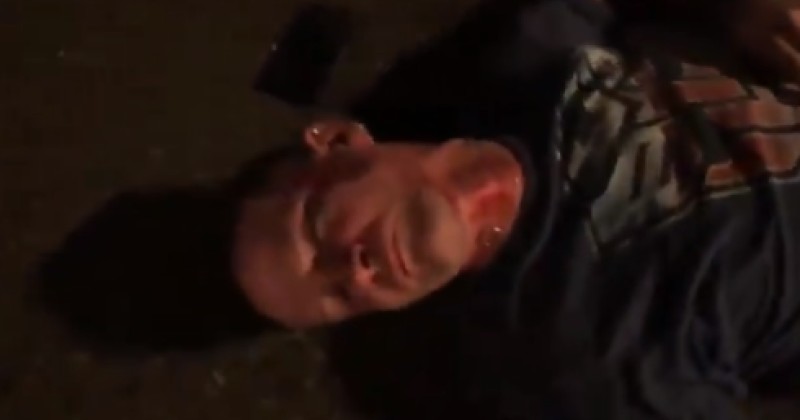 Portland Rioters Viciously Beat Man Unconscious After He
Crashes His Truck 1