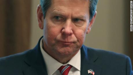 Report: White House task force urged Georgia to mandate
masks as it warned of expanding Covid-19 spread 1