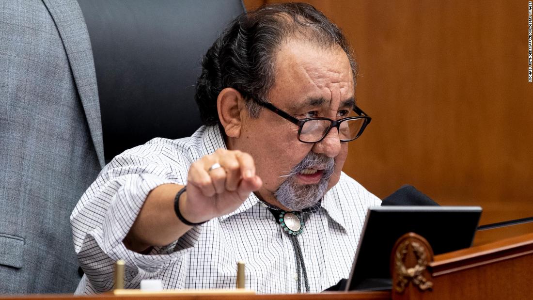 Arizona Democratic congressman tests positive for
Covid-19 1