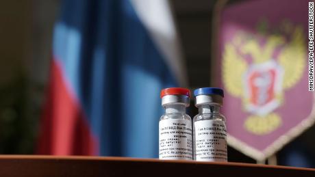 Russia says coronavirus vaccine trials to move forward with
40,000 people 1