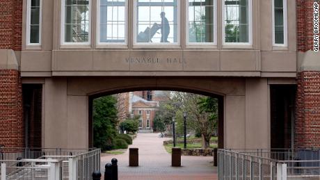 UNC Chapel Hill chancellor blames off-campus activities for
surge in Covid-19 cases 1