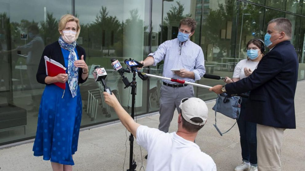 'Horrifying' data glitch skews key Iowa coronavirus
metrics 1