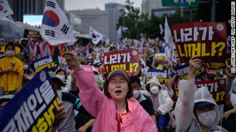 South Korea's latest church-linked coronavirus outbreak is
turning into a religious freedom battle 1