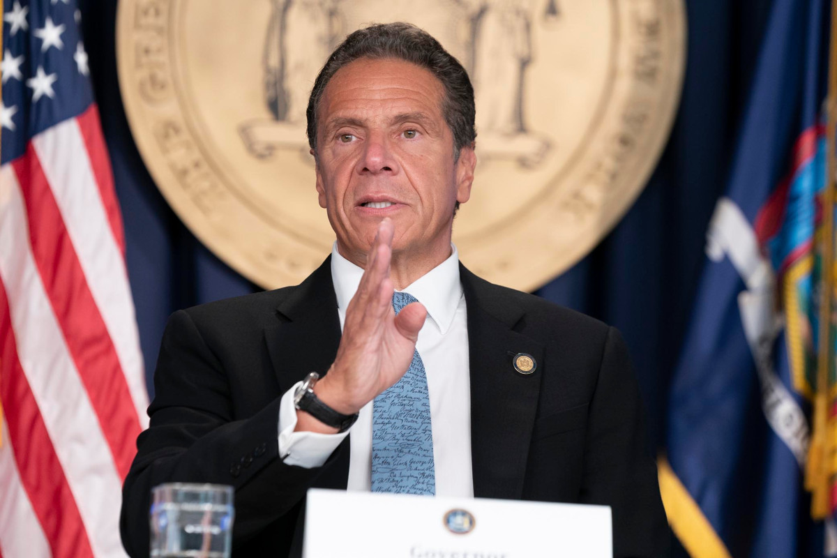 Gov. Cuomo says all New York schools can open with strict
guidelines 1