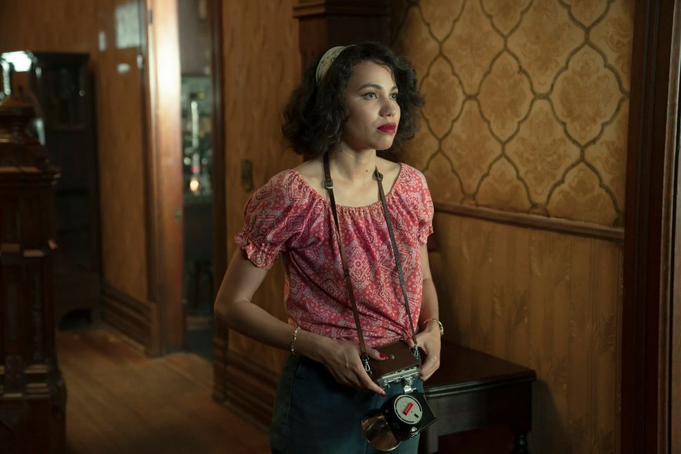 In Praise Of Jurnee Smollett, A Powerhouse Of Protest
Art 1 In Praise Of Jurnee Smollett, A Powerhouse Of Protest
Art 1