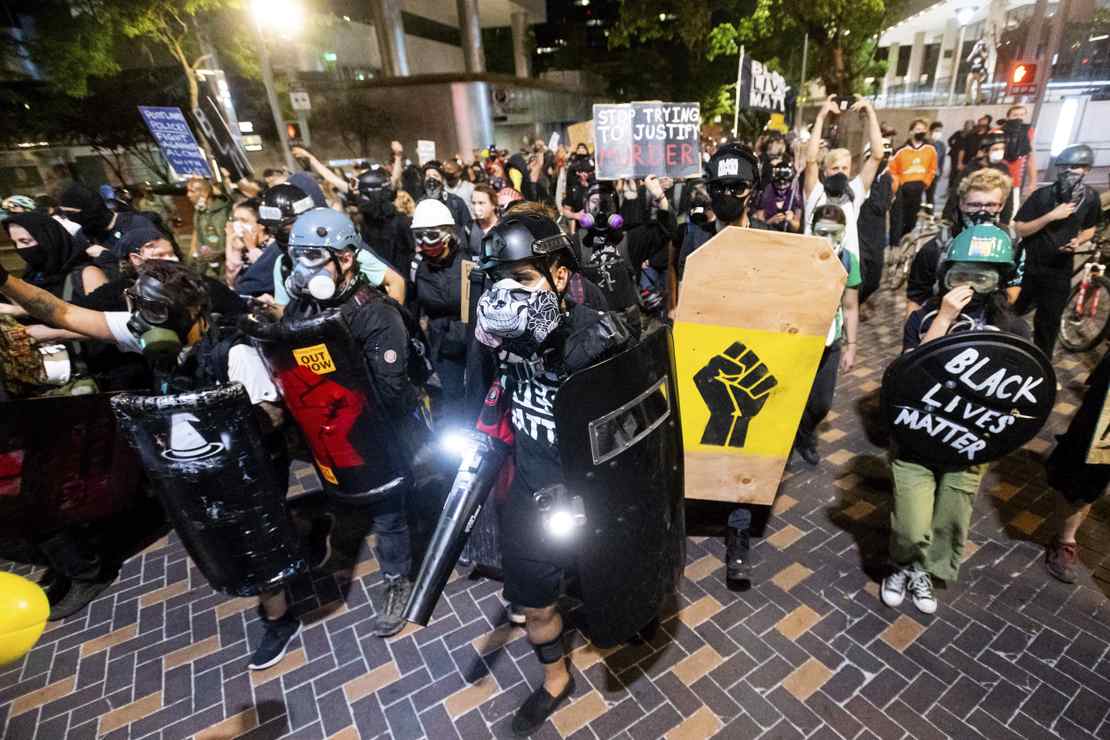 Amid Riots, Washington and Lee University Offers a Class on
'How to Overthrow the State' 1