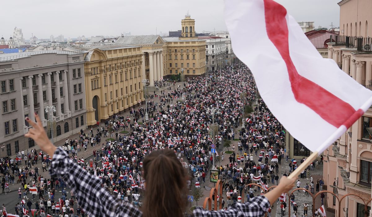 Vast protest in Minsk keeps up pressure on Belarus
president 1