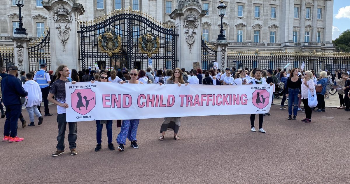 Buckingham Palace Protest Targets Epstein Pal Prince Andrew:
“End Sex Trafficking” 1