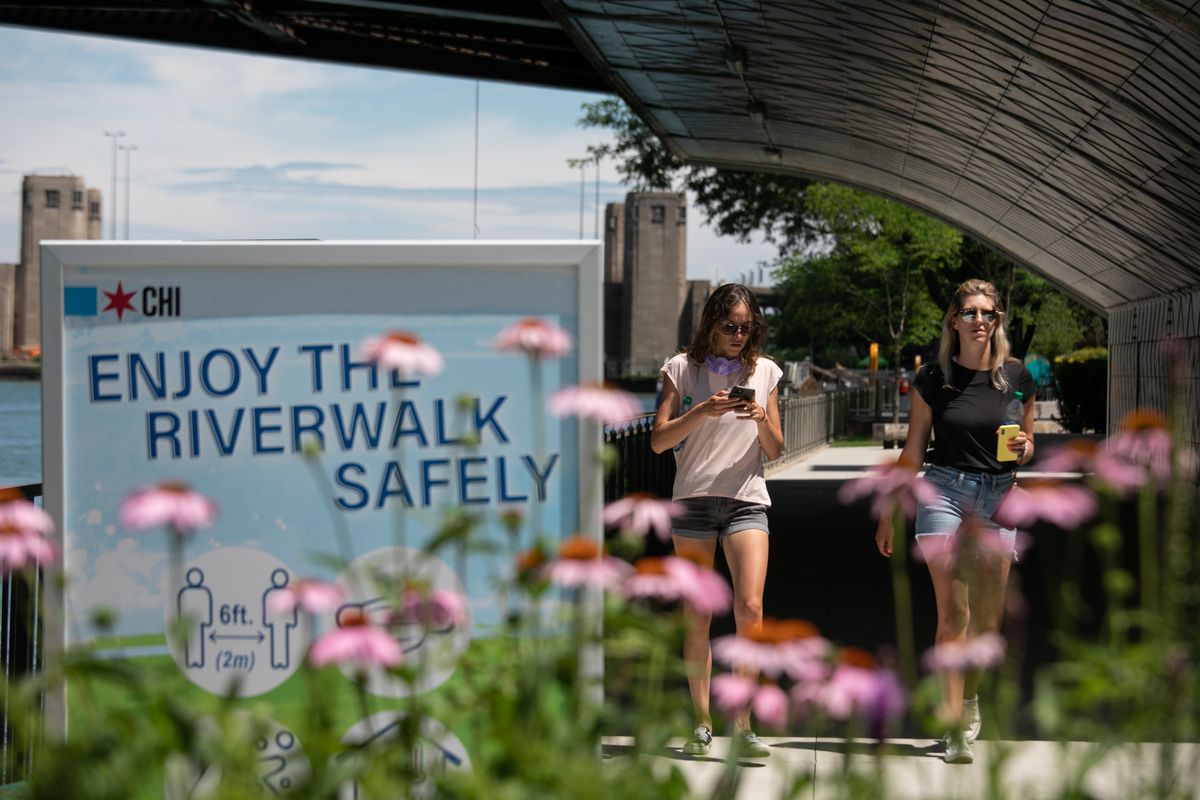 Illinois records 2,208 new COVID-19 cases as public health
officials announce a fifth of state is at ‘warning level’ (LIVE
UPDATES) 1