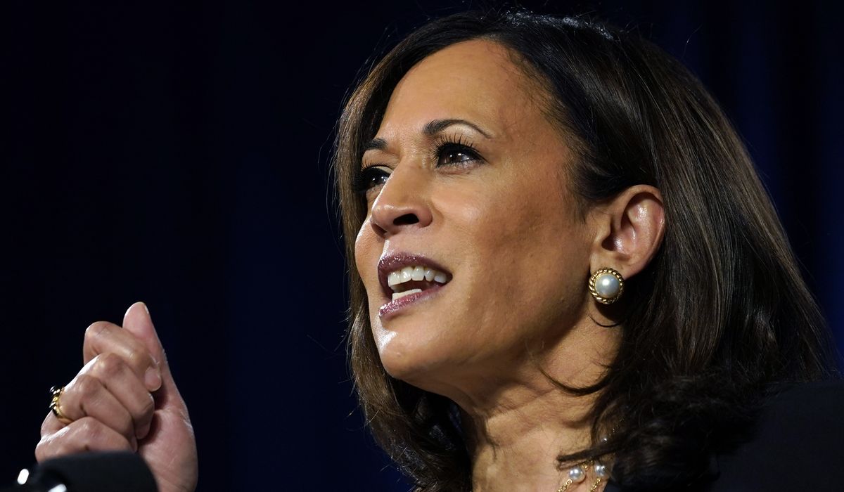 Kamala Harris: 'Scared' Trump's 'incompetence' is
responsible for COVID-19 deaths 1