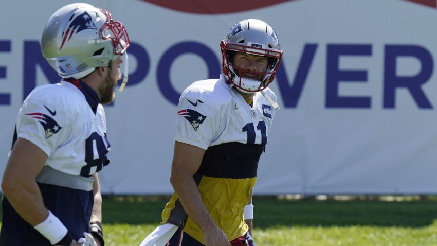 Tuesday’s Patriots practice report: Julian Edelman leaves
early 1