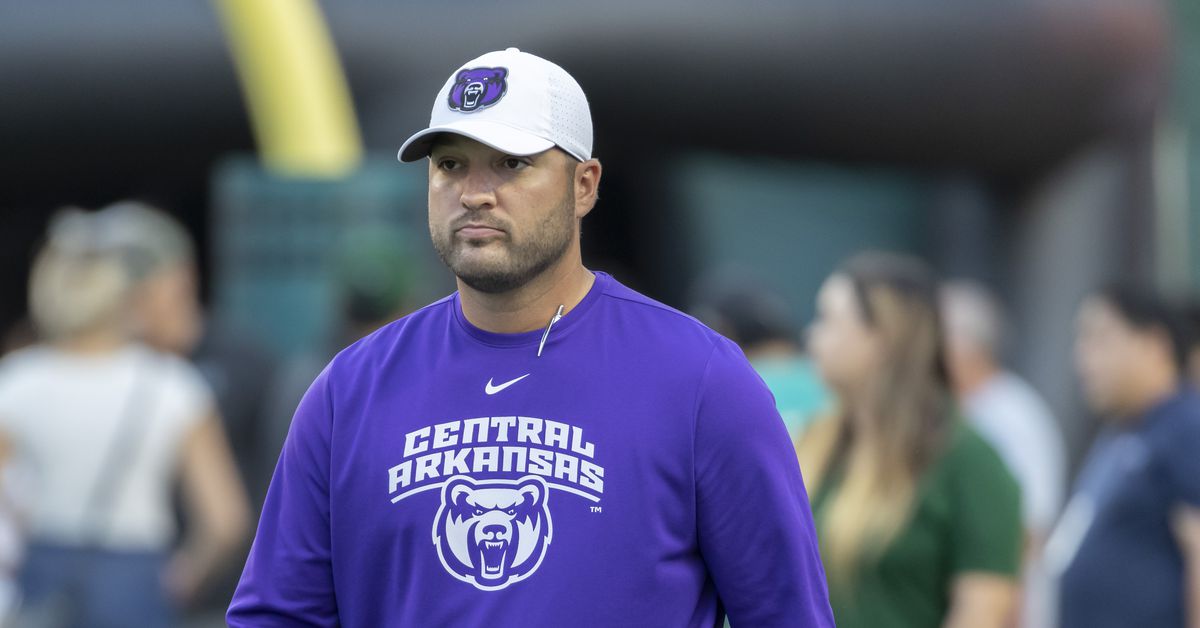 First college football game of COVID-19 era kicks off
Saturday night: Austin Peay vs. Central Arkansas 1