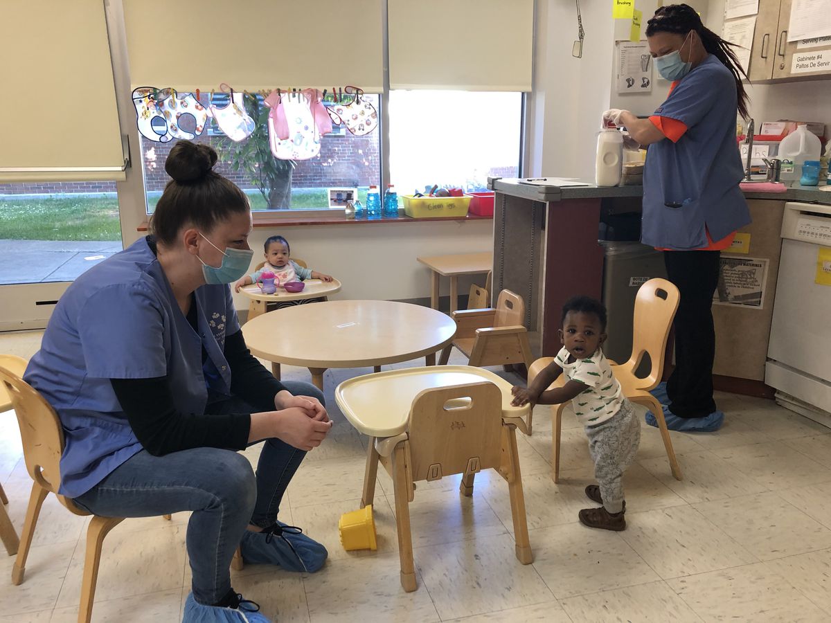 Preschool programs forge ahead during the COVID-19 pandemic
but raise a warning flag 1