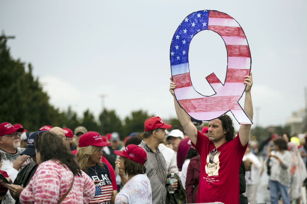 Failed politician and QAnon backer DeAnna Lorraine roasted
after writing that George Floyd’s family was offered ‘free meth’ to
speak at convention 1 Failed politician and QAnon backer DeAnna Lorraine roasted
after writing that George Floyd’s family was offered ‘free meth’ to
speak at convention 1