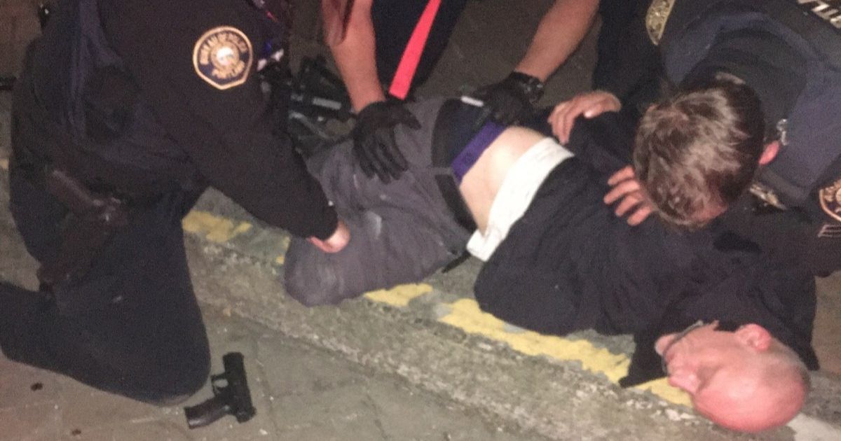 Suspect in Trump Supporter Execution Had Been Arrested for
Allegedly Taking a Gun to Earlier Riot 1