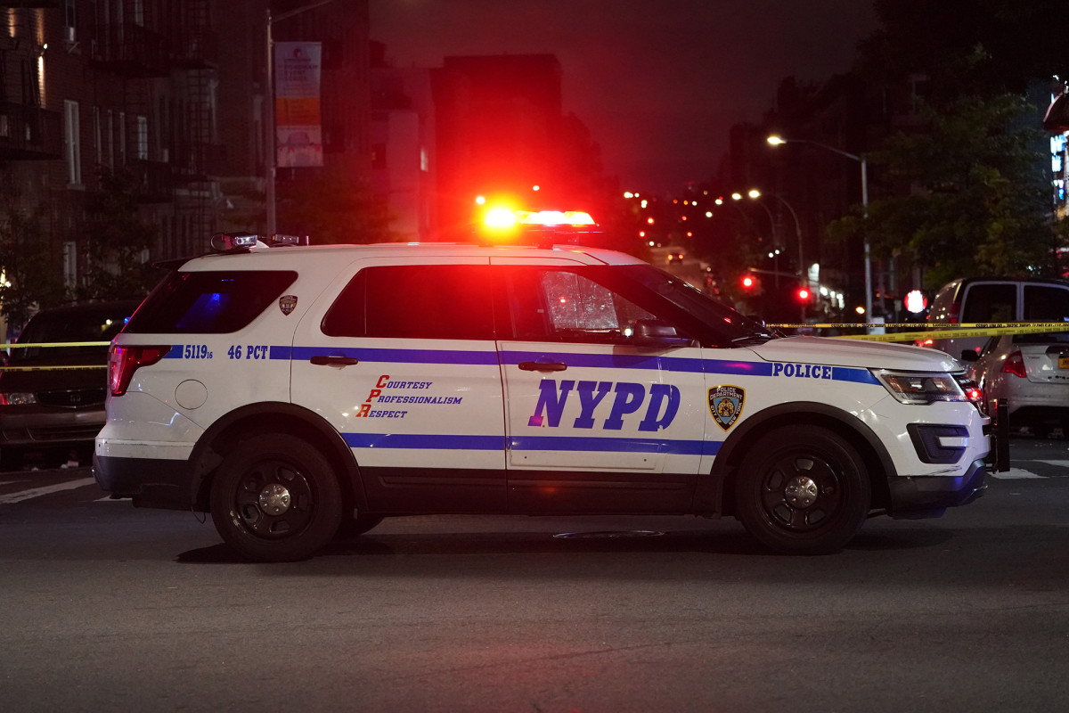 Sheriffs drop the hammer on speakeasy gym for flouting
COVID-19 rules 1