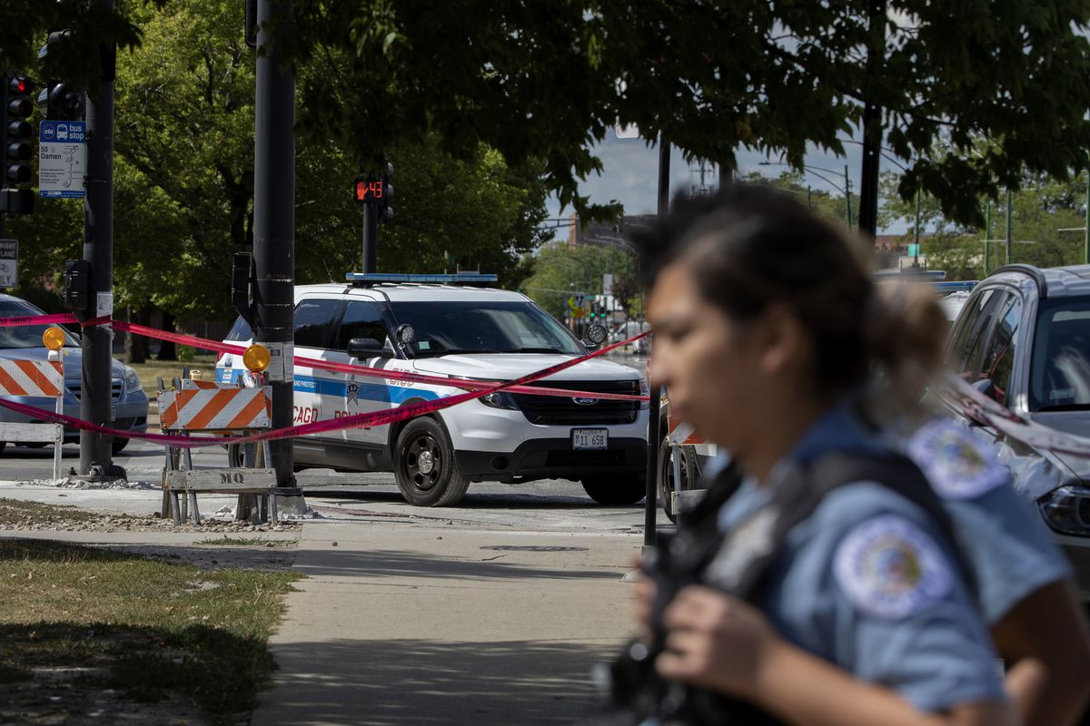 Charges filed against 19-year-old in shooting of 2 Chicago
police officers 1 Charges filed against 19-year-old in shooting of 2 Chicago
police officers 1