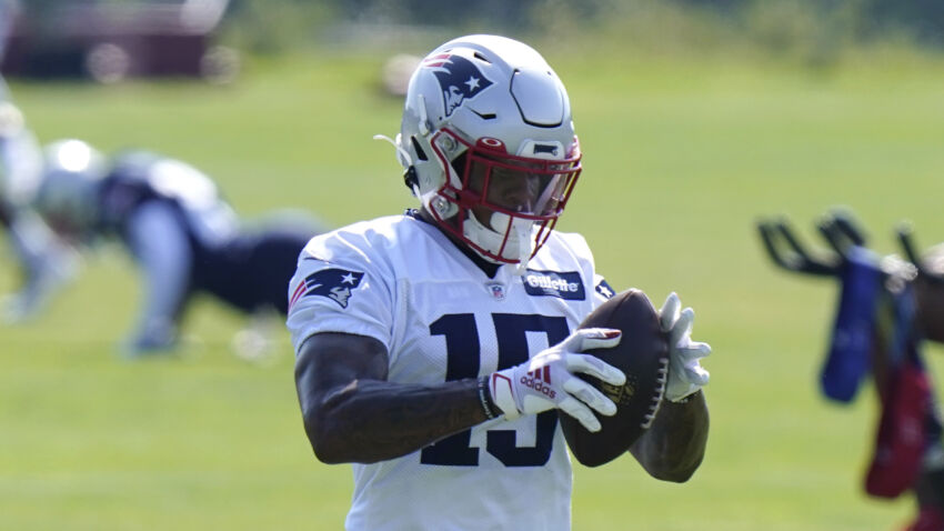 N'Keal Harry returns, Jarrett Stidham still limited at
Patriots' camp 1