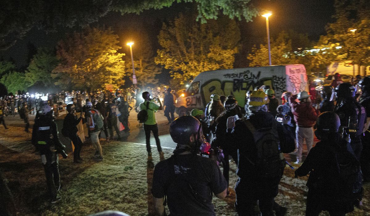 Donald Trump: Portland protesters are 'really sick,
disturbed people' 1