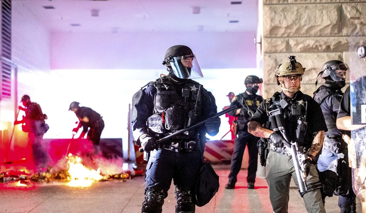 Portland protests grow violent again 1