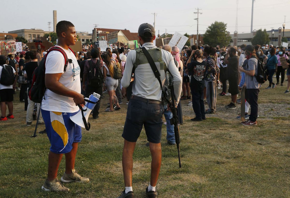 Fledgling militia group put out call to arms in Kenosha and
5,000 people responded. Now it’s banned from Facebook after fatal
shootings during protests. 1