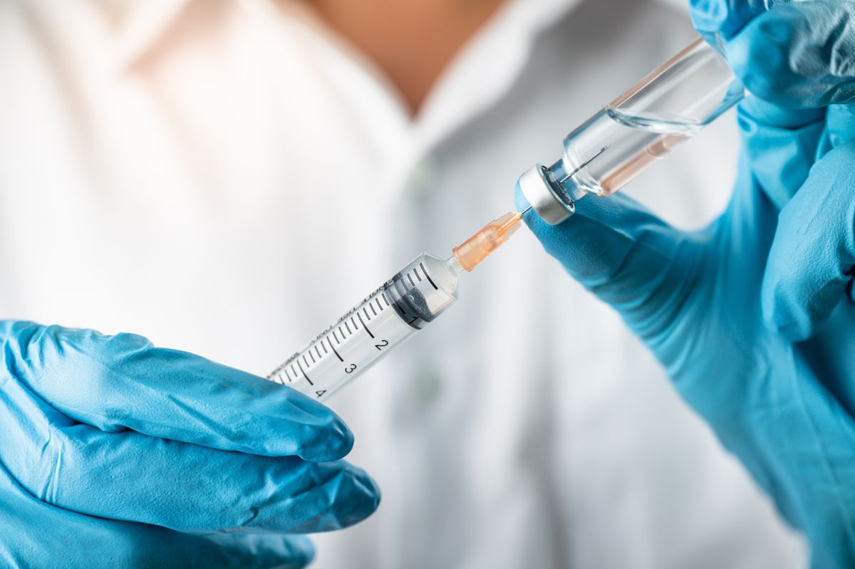 Chinese drugmaker says coronavirus vaccine to be ready by
year’s end, cost less than $150 for two shots 1 Chinese drugmaker says coronavirus vaccine to be ready by
year’s end, cost less than $150 for two shots 1