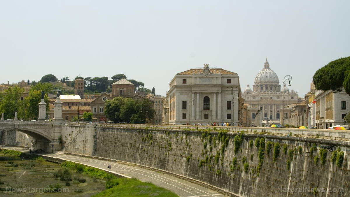 Catholics outraged after the Vatican avoids using the word
“God” in official coronavirus documents 1