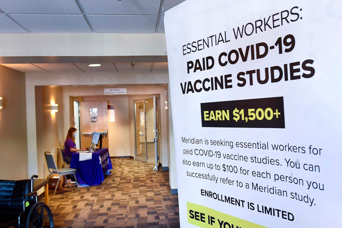 Can’t we keep politics out of the race for a coronavirus
vaccine? 1