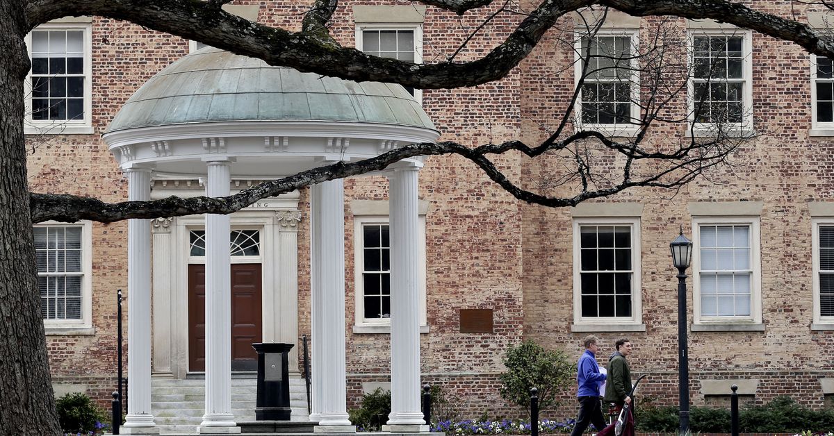 College students demand tuition cuts amid plans to keep
classes virtual 1