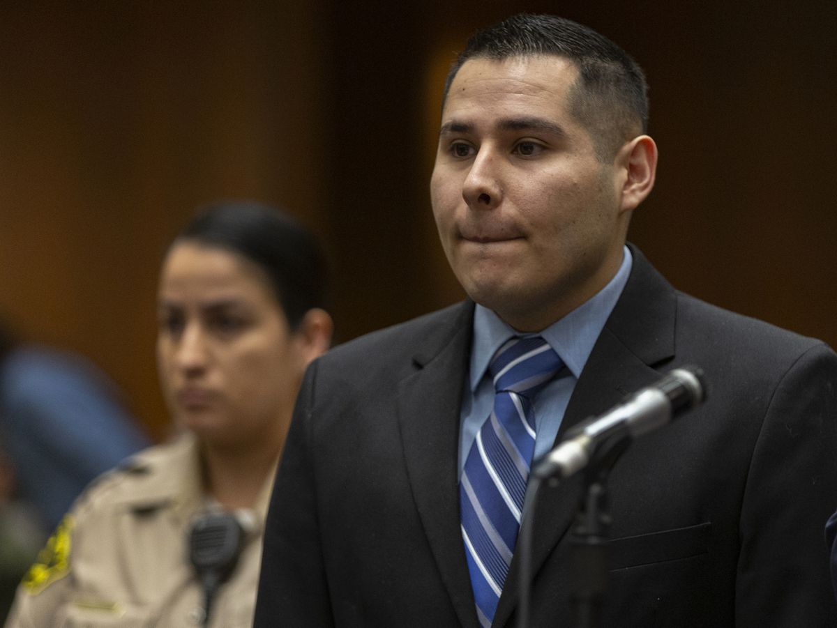 LAPD officer sued for allegedly groping a woman’s
corpse 1