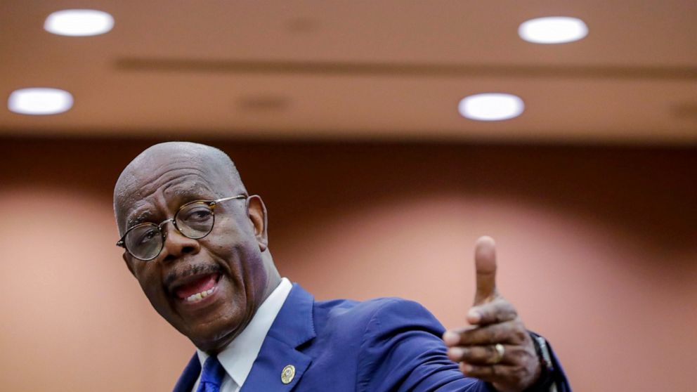DA who charged officers in Rayshard Brooks case faces tough
primary runoff 1