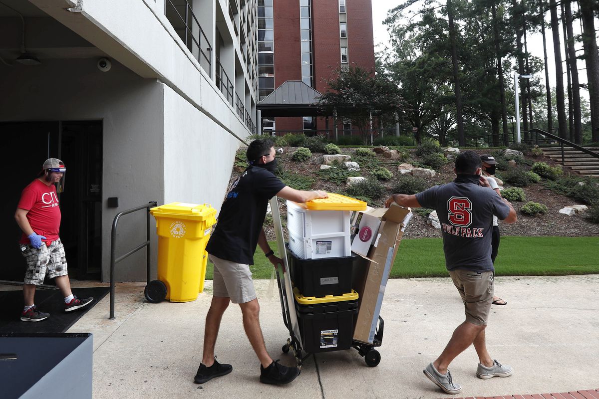 North Carolina State kicks students out of dorms after
coronavirus spreads on campus 1