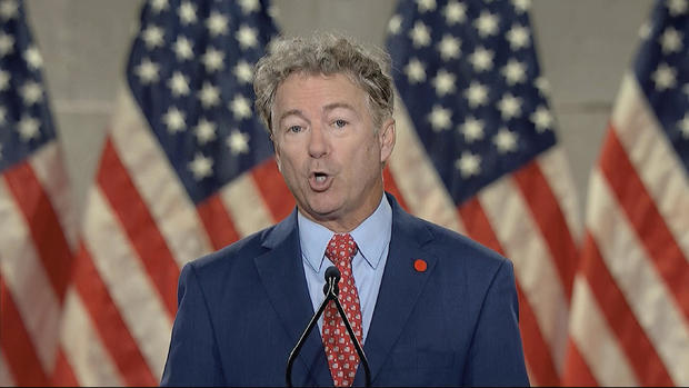 Protesters confront Rand Paul outside White House after
RNC 1