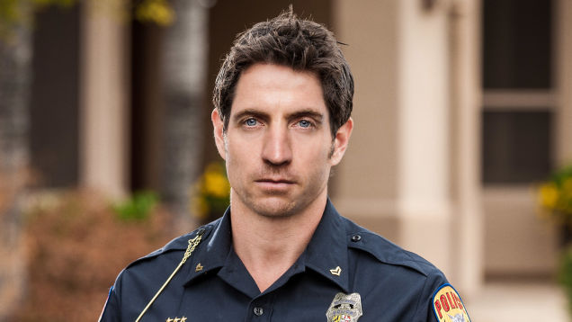 Officer Points To Unarmed White Man He Once Killed To Prove
He’s Not Racist 1 Officer Points To Unarmed White Man He Once Killed To Prove
He’s Not Racist 1