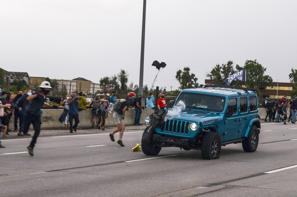 Jeep that ran through BLM protest got lost on way to
airport, passenger says 1