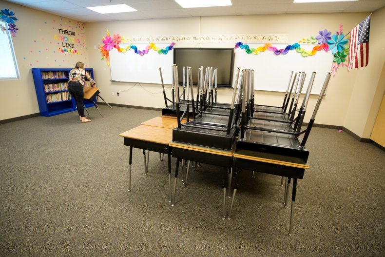 Entire Mississippi Fourth Grade Class Forced To Quarantine
After 6 Teachers Exposed To Coronavirus 1