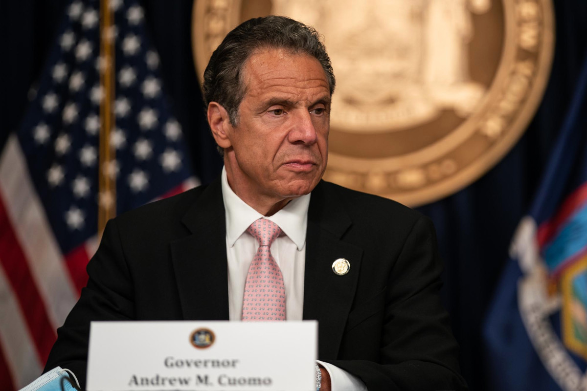 Cuomo slams bigot who left anti-Semitic note at Rebecca
Seawright’s office 1