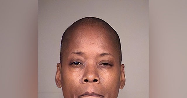 Black Lives Matter Activist Arrested at Portland Riot
Released, Will Not Face Charges 1