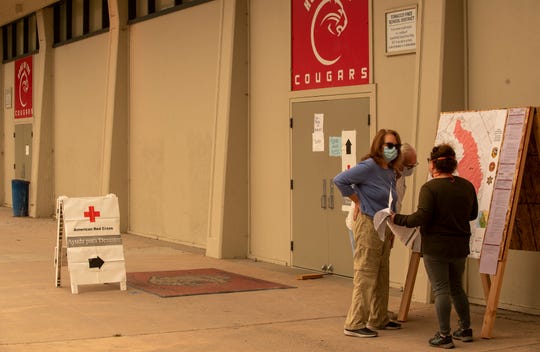'A culture shift': How California evacuation centers are
dealing with fires and COVID-19 1