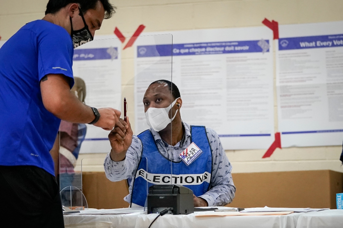 A global how-to guide for avoiding a Covid-19 election
disaster 1