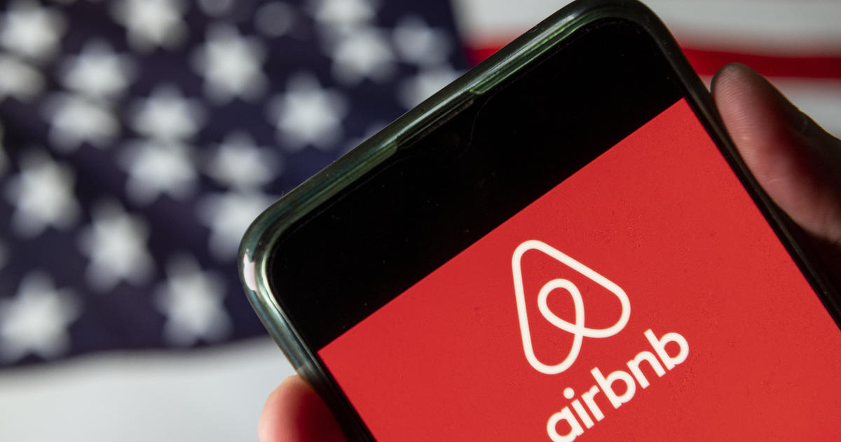 Airbnb prepares for IPO despite coronavirus hit 1