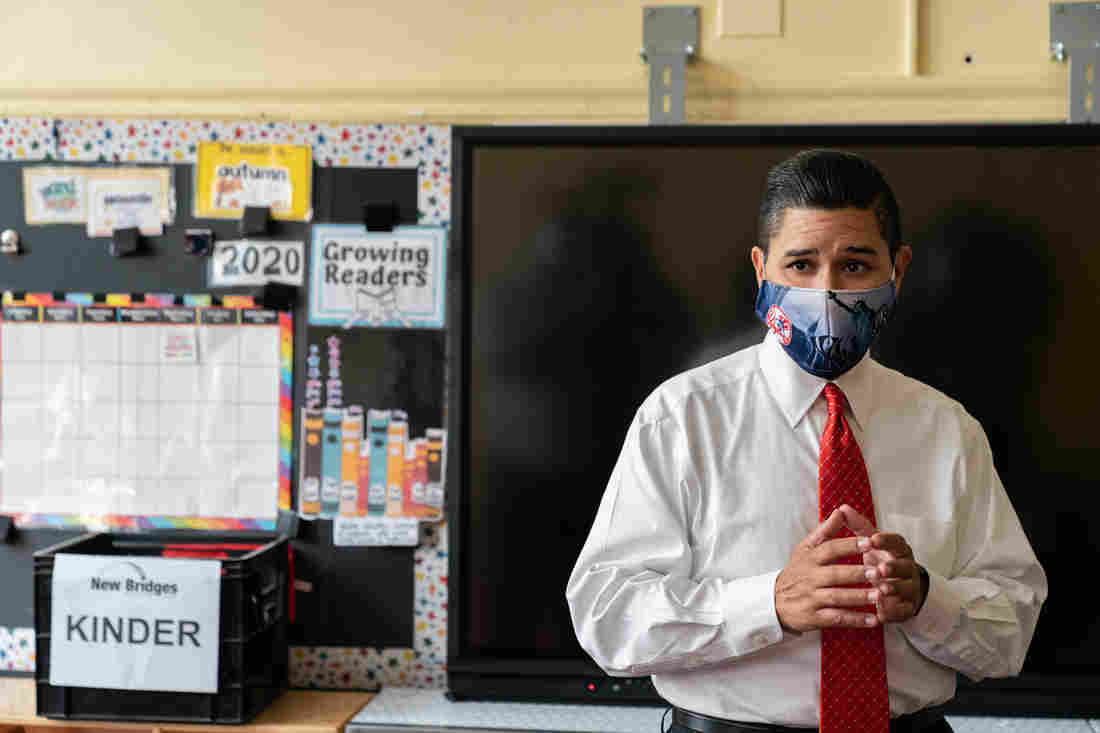 New York City Educators Warn School Reopening Plan Is
'Missing Pieces' 1
