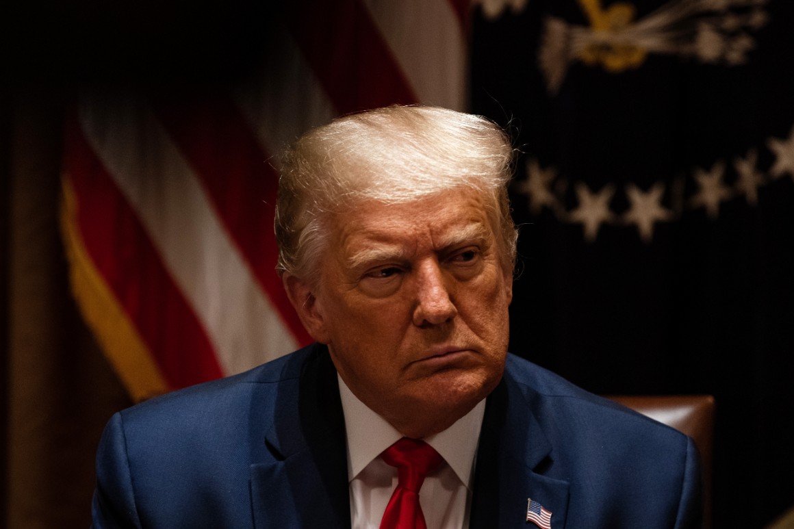 “Wrong!”: Trump slams Fauci over testimony on Covid-19
surge 1
