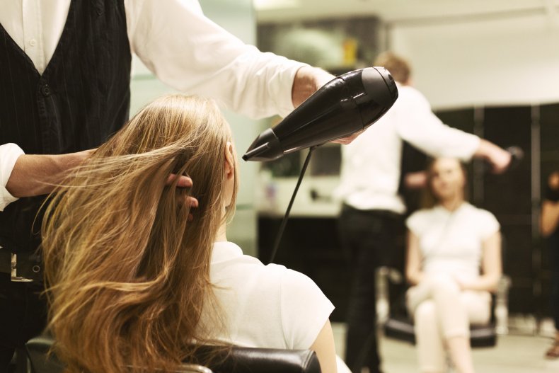 Texas Salon Owner Who Famously Defied Governor's Orders by
Reopening Her Business Is Running for Office 1