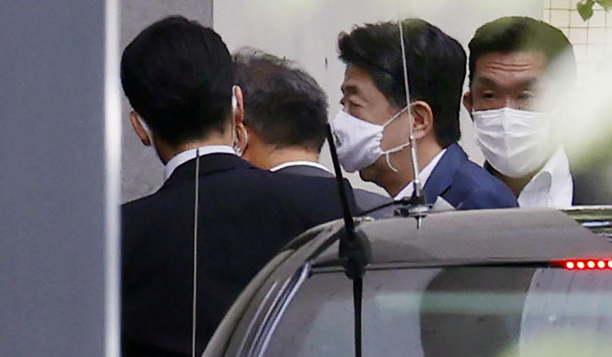 Japan's PM sets mark for days in office amid health
concerns 1