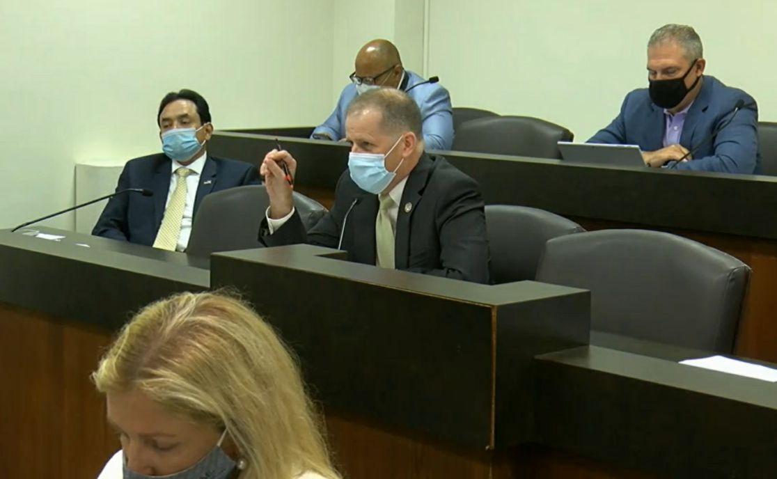 Pritzker wins mask face-off: Enforcement rule for businesses
survives challenge as state reports 1,549 more COVID-19
cases 1